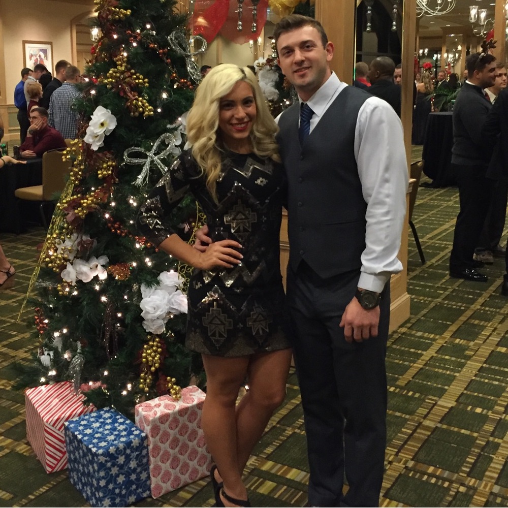 Black sequin express dress